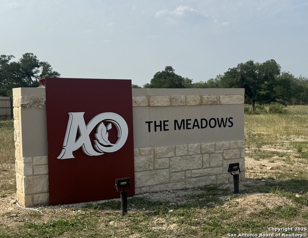 Image 2 of 41 For 146 Mountain Oak