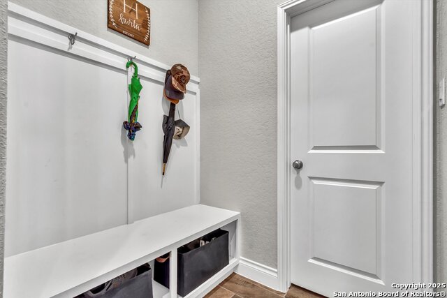 Image 14 of 43 For 2977 Grove  