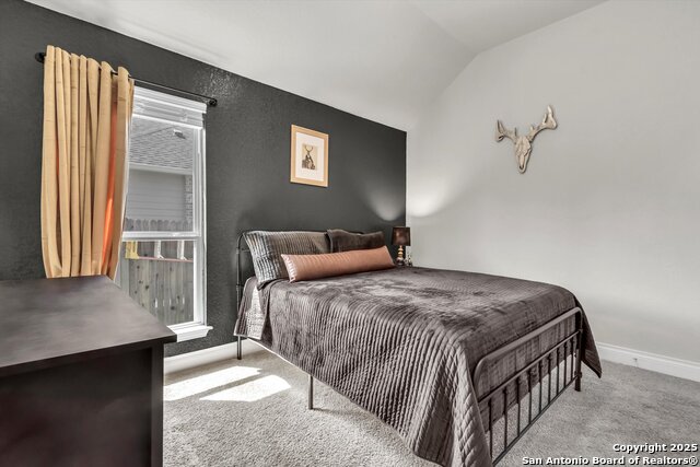 Image 16 of 43 For 2977 Grove  