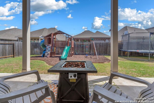 Image 39 of 43 For 2977 Grove  