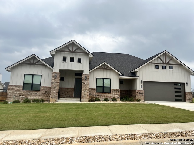 Details for 105 Ash Parkway, La Vernia, TX 78121