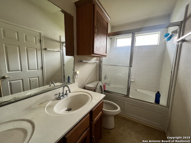 Listing photo id 10 for 6719 Dragon Fire