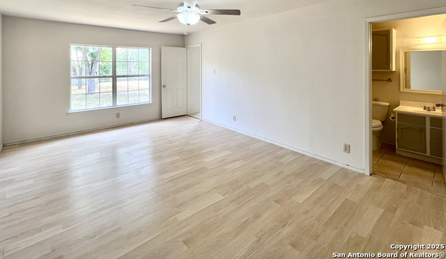 Image 12 of 21 For 7110 Spring Terrace Dr
