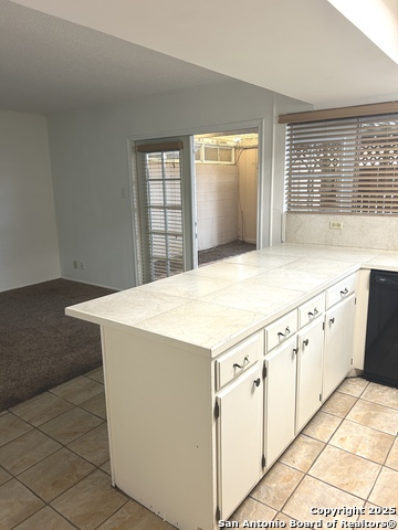 Details for 6842 Crown Rdg, San Antonio, TX 78239