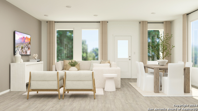 Image 14 of 33 For 7107 Sapphire Ridge