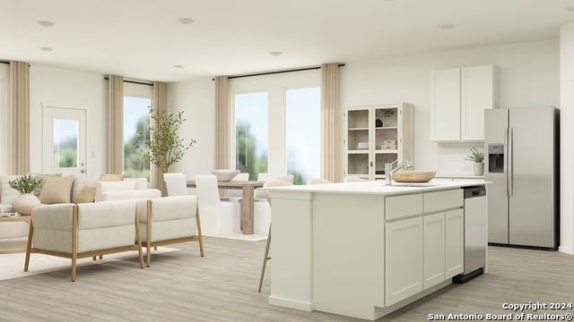 Image 24 of 33 For 7107 Sapphire Ridge