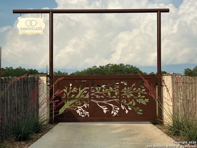 Details for 2444 Purgatory, New Braunfels, TX 78132