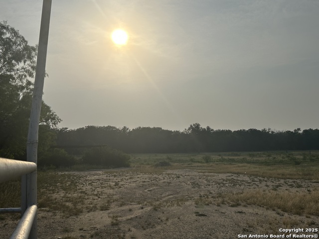 Details for 1379 County Road 772, Natalia, TX 78059