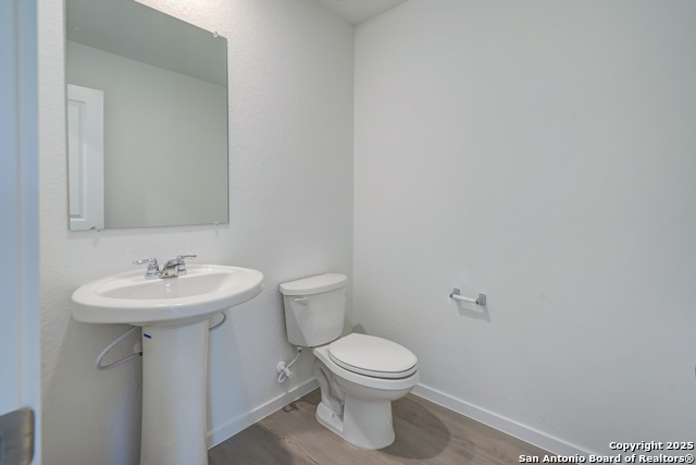 Listing photo id 21 for 523 Kathleen Pike Ridge
