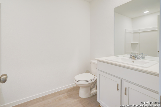 Listing photo id 38 for 523 Kathleen Pike Ridge