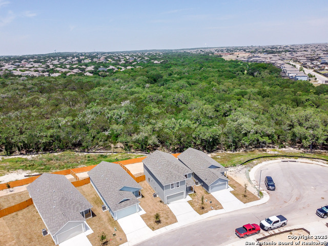 Listing photo id 41 for 523 Kathleen Pike Ridge
