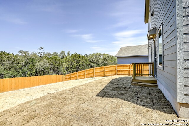 Listing photo id 46 for 523 Kathleen Pike Ridge