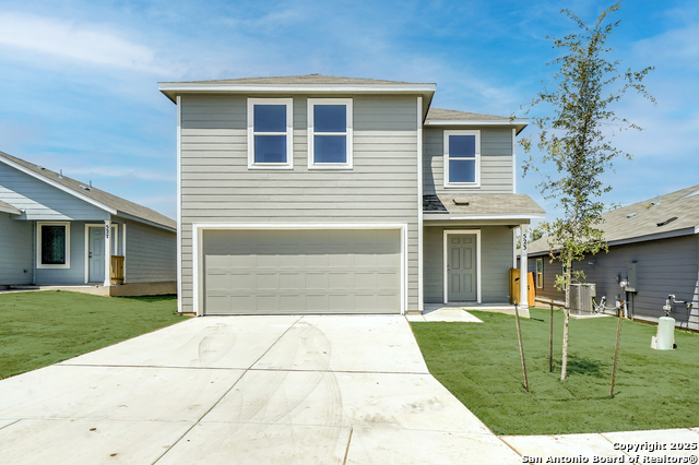 Listing photo id 4 for 523 Kathleen Pike Ridge