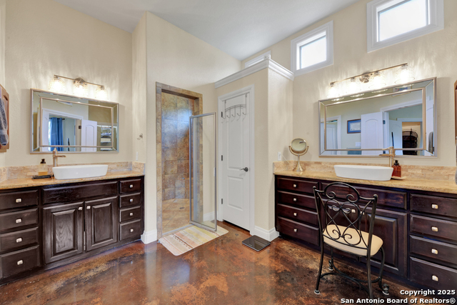 Listing photo id 16 for 853 County Road 2801