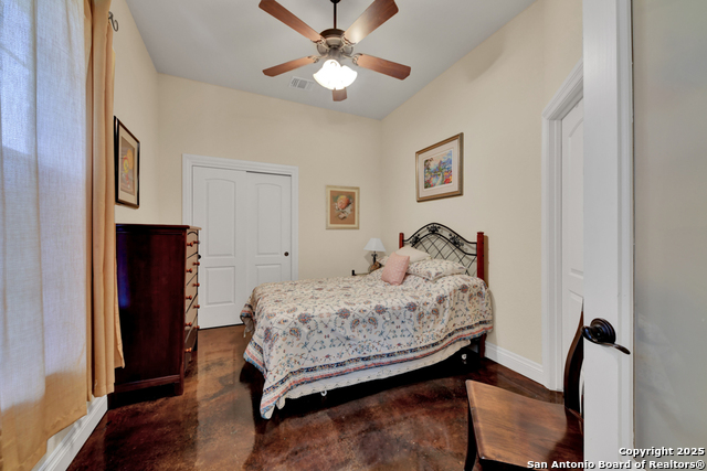 Listing photo id 17 for 853 County Road 2801