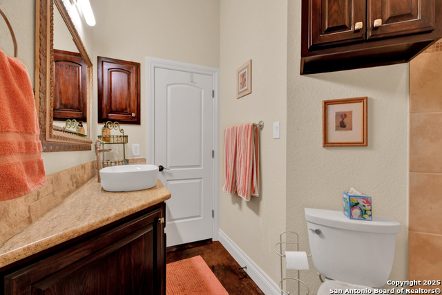 Listing photo id 19 for 853 County Road 2801