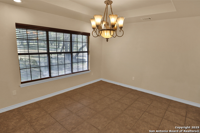 Listing photo id 9 for 118 Willow Creek