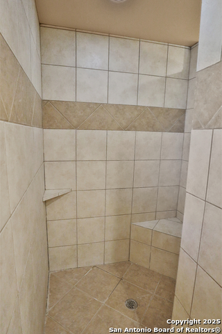 Listing photo id 15 for 118 Willow Creek