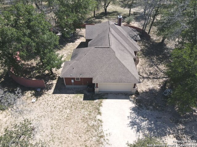 Listing photo id 33 for 118 Willow Creek