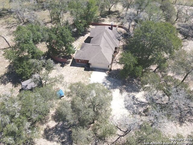 Listing photo id 34 for 118 Willow Creek