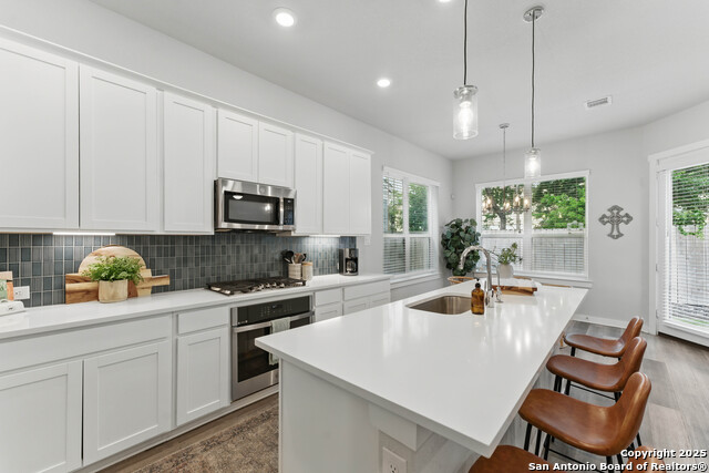 Image 6 of 20 For 5843 Whitby Rd.  26