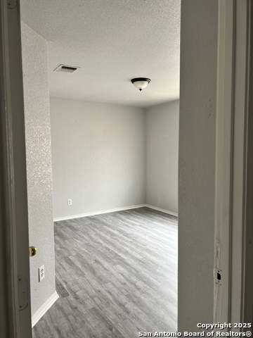 Image 7 of 15 For 8619 Key North