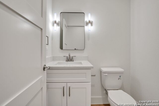 Image 16 of 33 For 741 Cuney Way  3