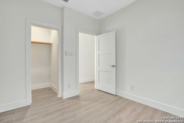 Image 17 of 33 For 741 Cuney Way  3