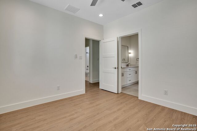 Image 26 of 33 For 741 Cuney Way  3