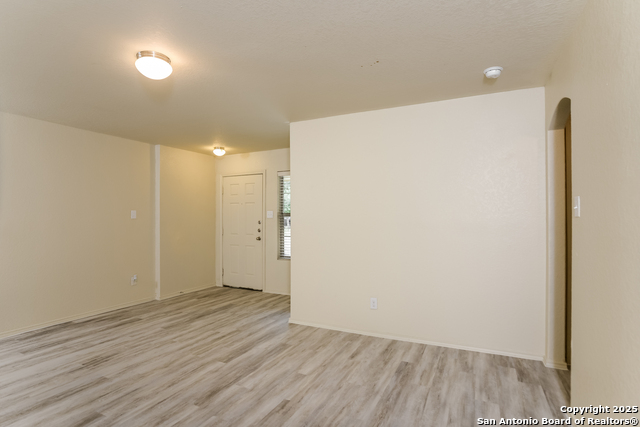 Image 4 of 13 For 2915 Aspen Meadow