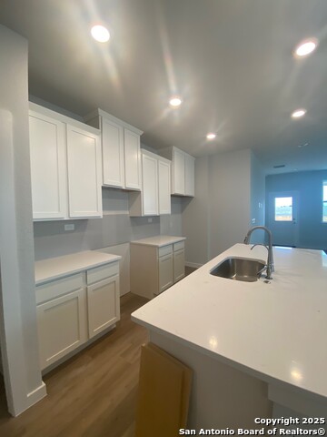 Image 3 of 12 For 2919 Angelou Street