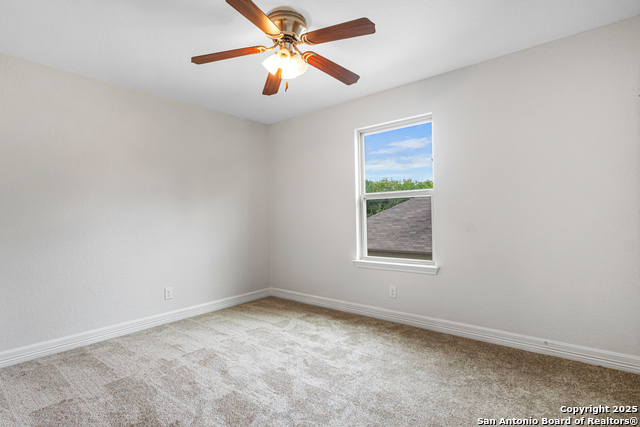 Image 17 of 21 For 5801 Devonwood