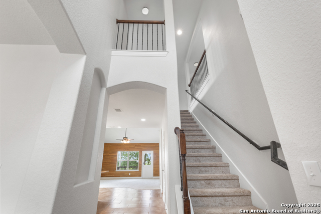 Image 4 of 21 For 5801 Devonwood