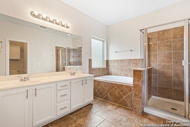 Image 9 of 21 For 5801 Devonwood