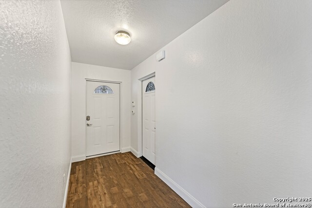 Image 2 of 31 For 11219 Five Iron