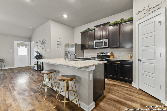 Image 19 of 31 For 10703 Francisco Way