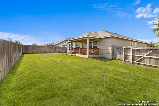 Image 28 of 31 For 10703 Francisco Way