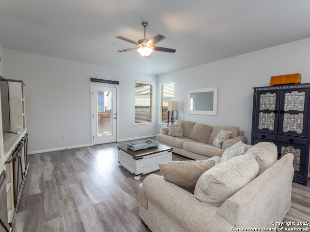 Image 9 of 25 For 4926 Drifter Oaks