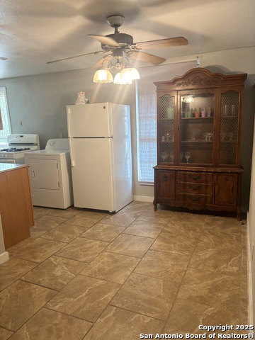 Listing photo id 8 for 1238 Kendalia