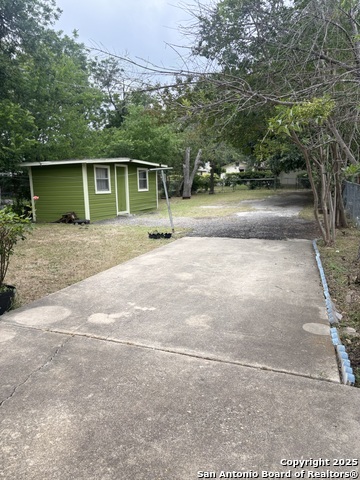 Listing photo id 11 for 1238 Kendalia