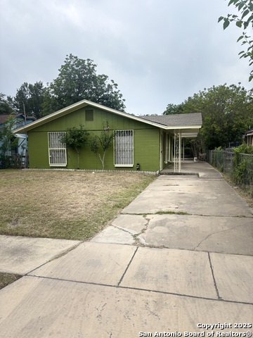 Listing photo id 0 for 1238 Kendalia