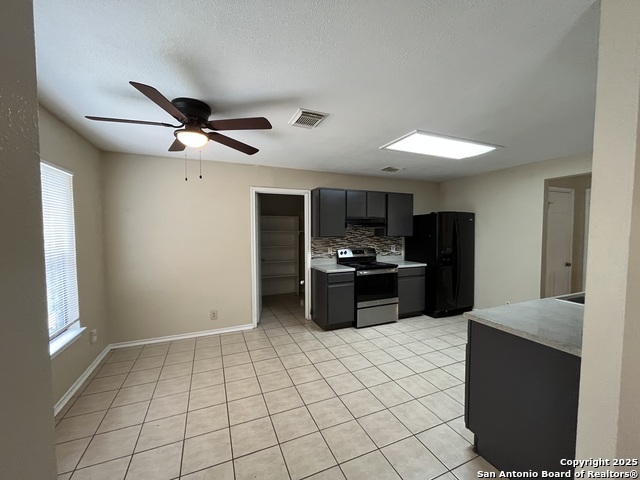 Image 6 of 19 For 12519 Paloma