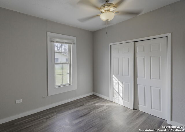 Image 8 of 15 For 267 Bank St  