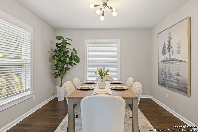 Image 11 of 30 For 2523 Kings Hwy W