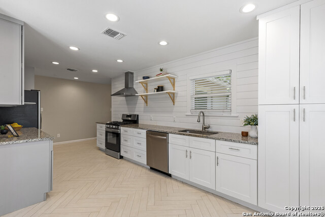 Image 14 of 30 For 2523 Kings Hwy W