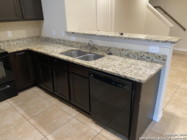 Image 11 of 32 For 6022 Jax Way  102