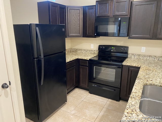Image 12 of 32 For 6022 Jax Way  102