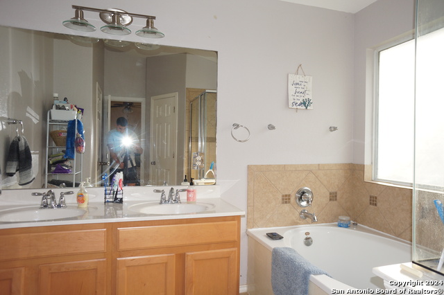 Listing photo id 12 for 7311 Scordato