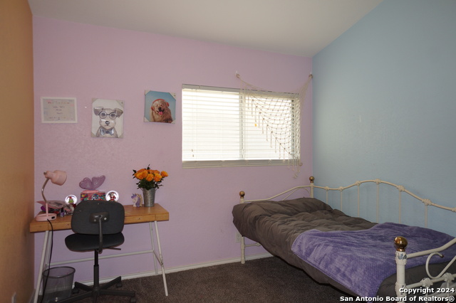 Listing photo id 14 for 7311 Scordato