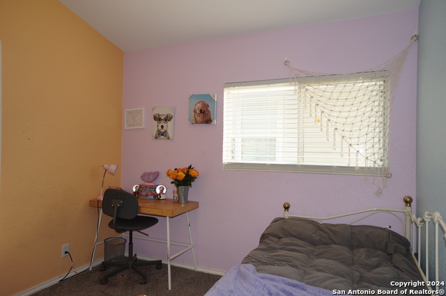Listing photo id 15 for 7311 Scordato